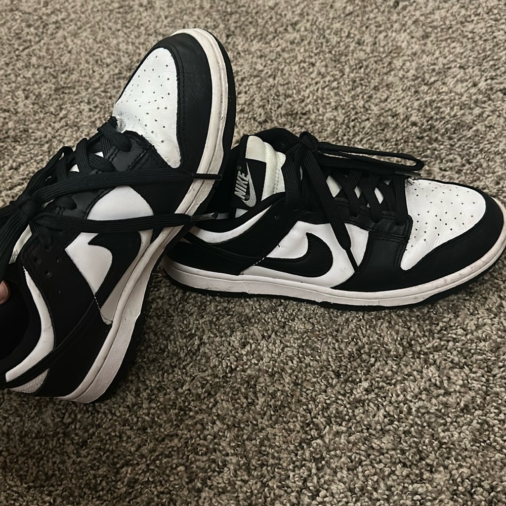 Nike panda dunks size men’s 6.5 sneakers